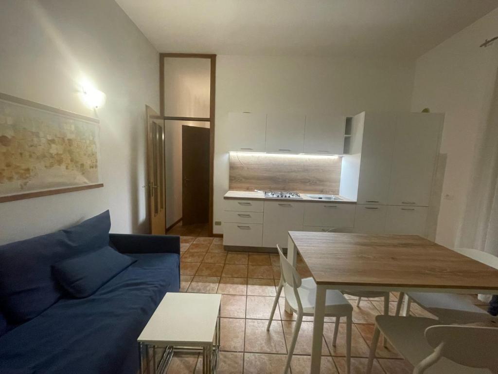 Apartment Zwei-Zimmer-Wohnung mit Seeblick by Interhome - 5