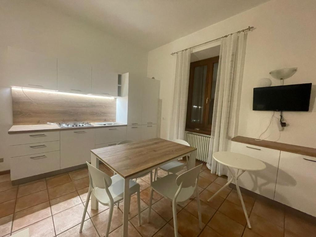 Apartment Zwei-Zimmer-Wohnung mit Seeblick by Interhome - 4