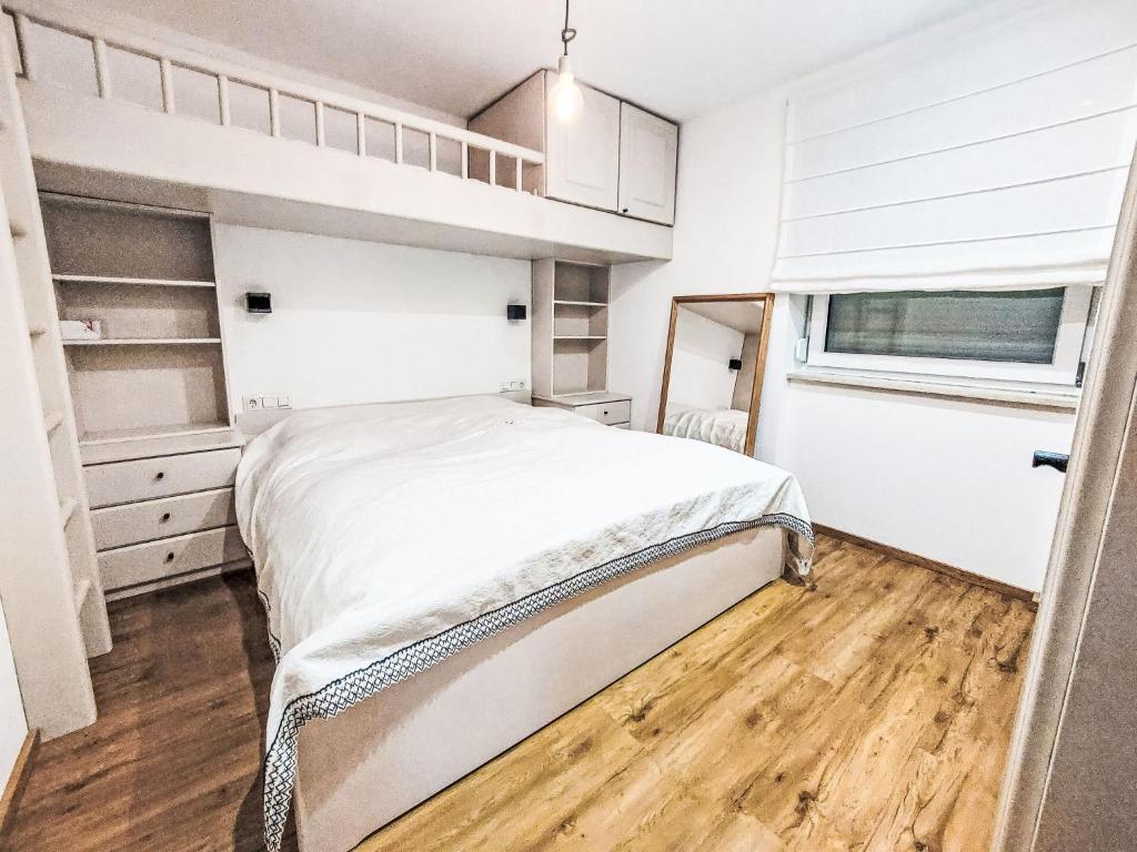 Apartment AlpenNest by Interhome - 5