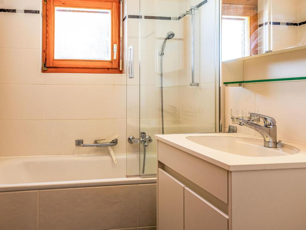 Ảnh 2
