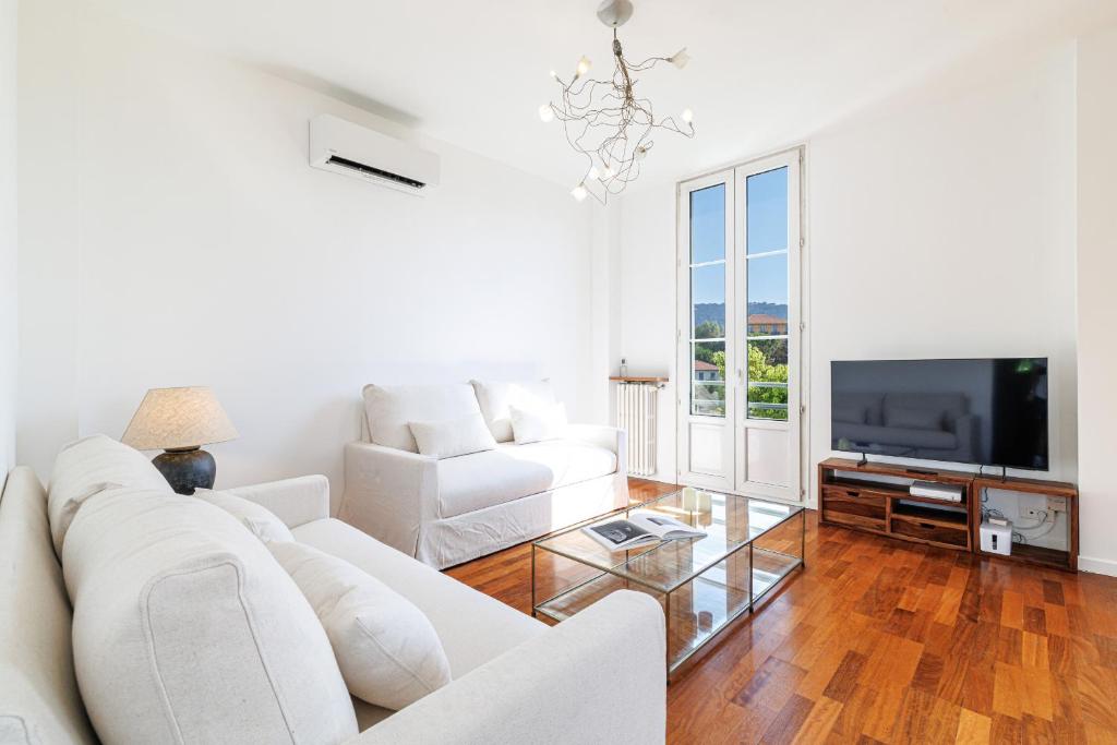 Open View Terrace - Wide 2 Bdr Quiet Area - 3