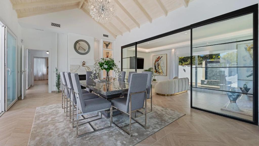 VACATION MARBELLA I Villa Promise, Private Hot Tub, Turquoise Pool, Sauna, Turkish Bath, GYM, Close to Golfs - 4