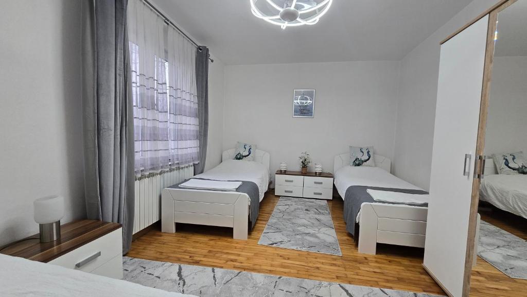 Sarajevo Central View Apartment - 5