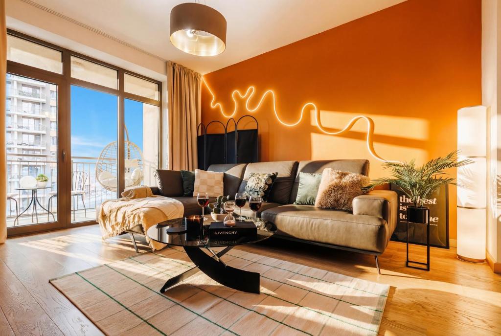 BW Aurora Prime PS4 Free Parking and Terrace - 2