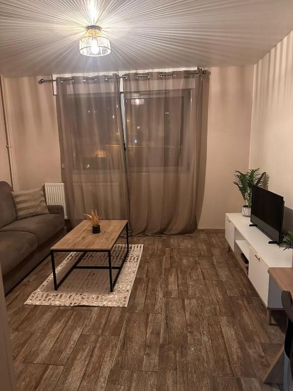 NOUVEAU ! Joli appartement 2 pièces - Proche de la mer - 2