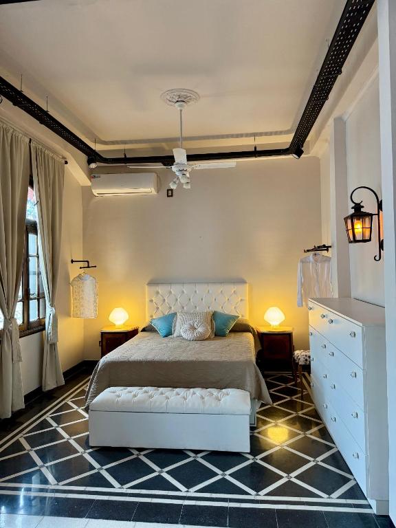 Spacious Industrial Chic Gem - 3