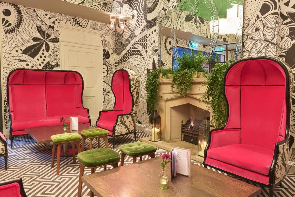 Bar/lounge