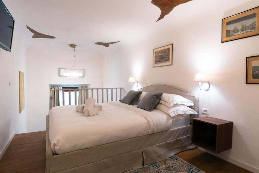 Central Bright Loft with FREE Private Parking - 3