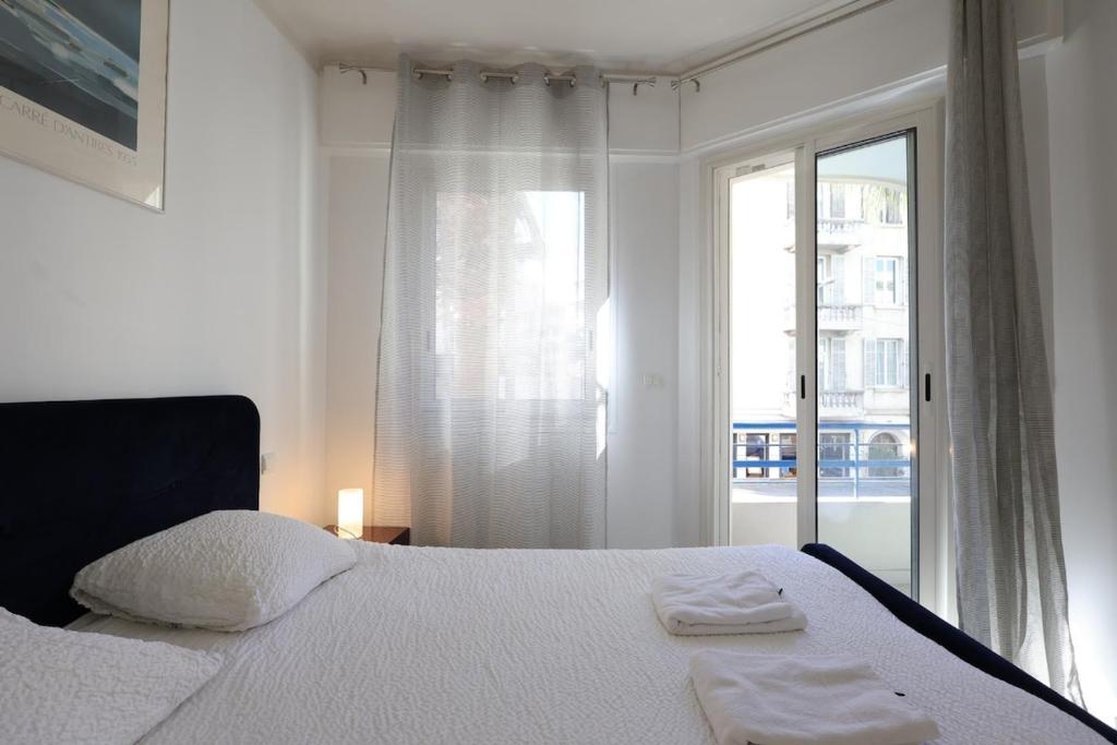 Le Dauphin - Apt 2 Prs - Clim - Vue mer - 3