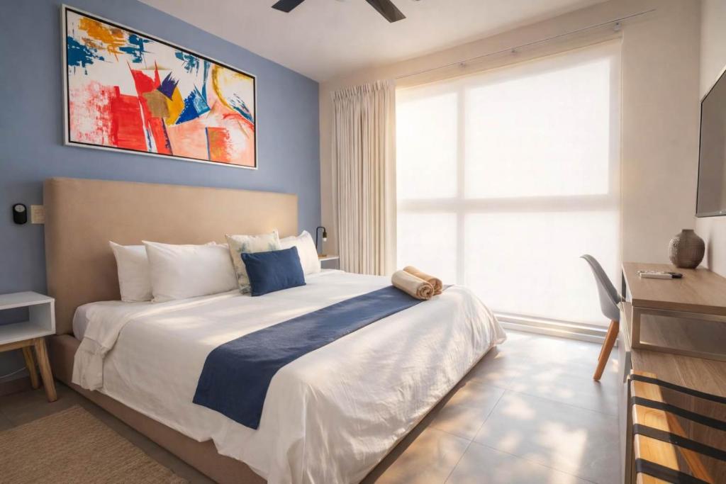 Luxury Condo 1BR Kitchen AC Gym Pool Cine 100MB - 2