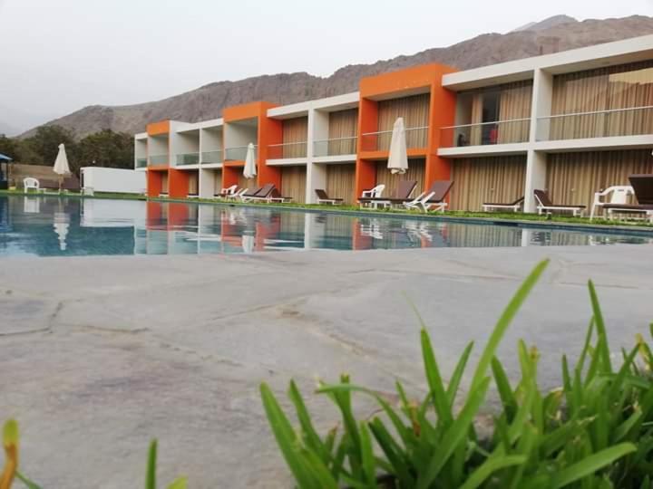 Hotel Vallehermoso Lunahuana - 2