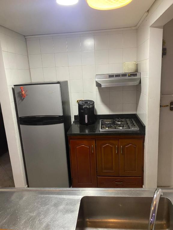 Cómodo apartamento 5personas cerca a estaciones del metro de Medellín - 2