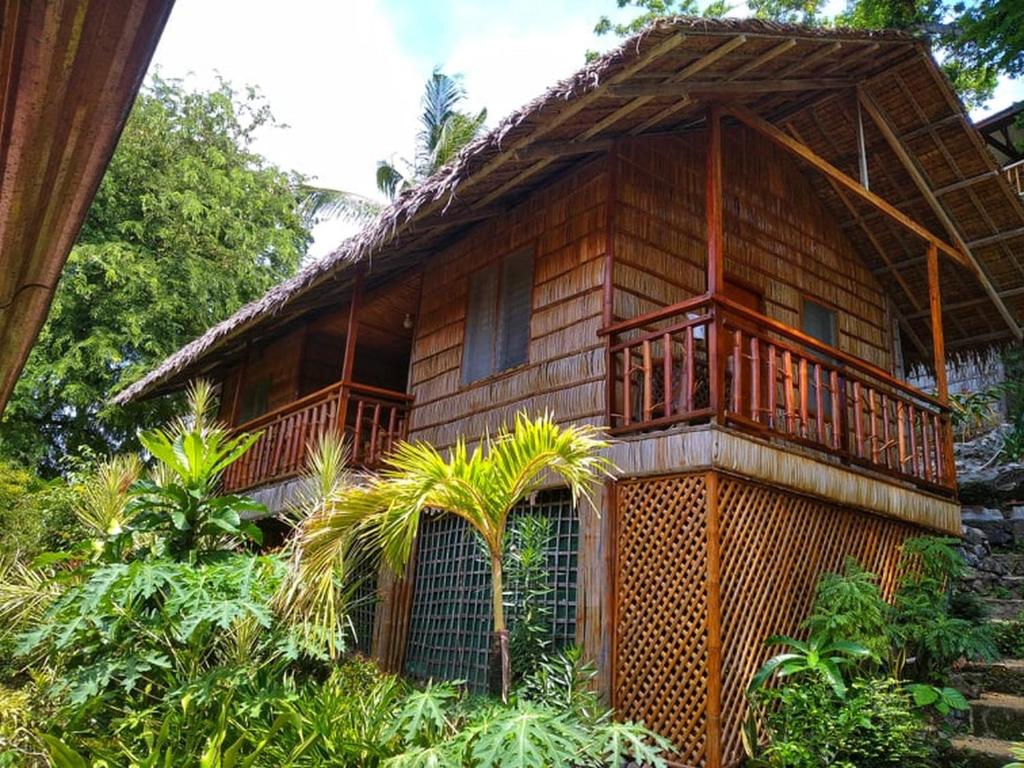 Exterior view, El Galleon Dive Resort with Asia Divers in Puerto Galera