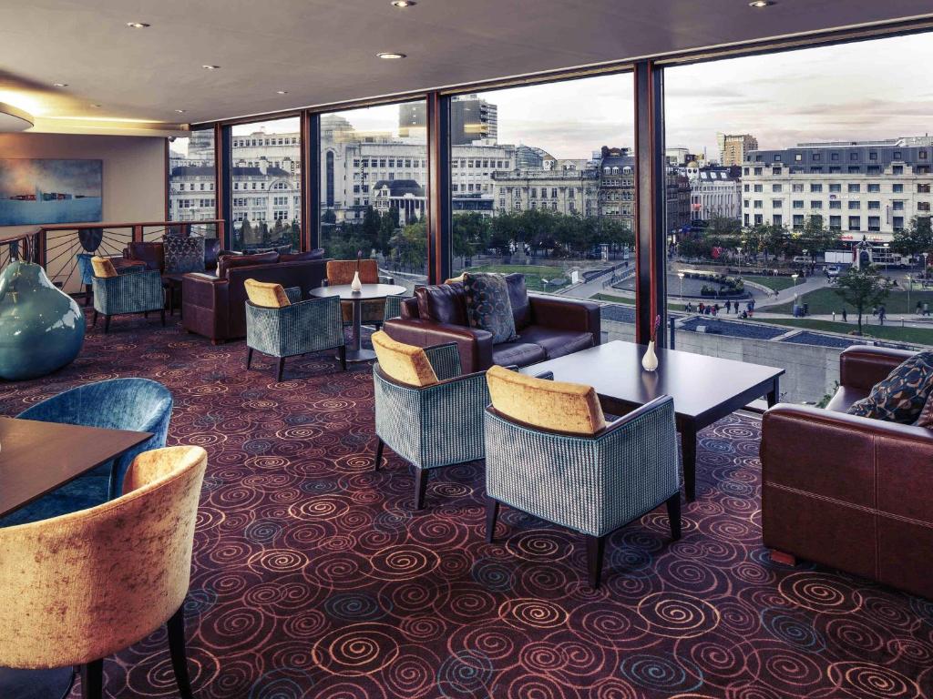 Exterior view, Mercure Manchester Piccadilly Hotel in Manchester