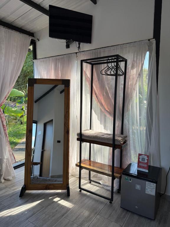 Ziwa Ecohotel Roldanillo Valle - Cabaña Lewa - 5