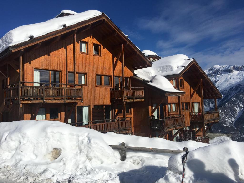 Appartement 2 chambres Chalet LE HAMEAU DES ECRINS Puy-Saint-Vincent 1800 au pied des pistes - 2
