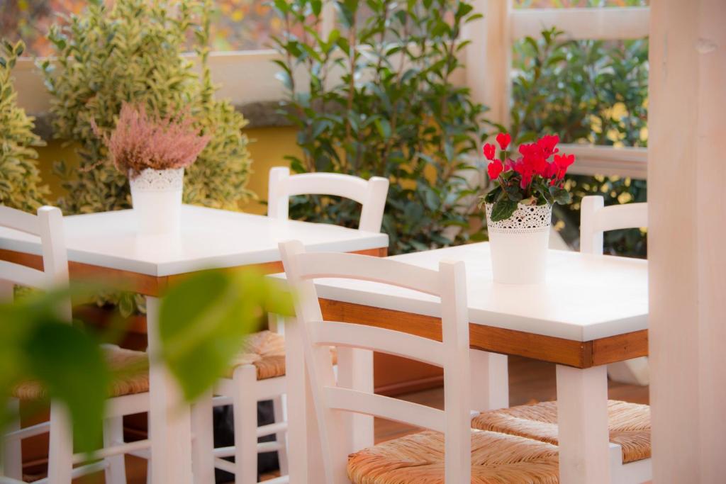 ระเบียง/ชานเรือน