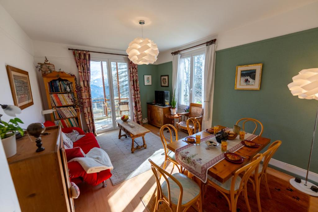 Grand balcon panoramique ,Vue Alpes ,Famille - 3