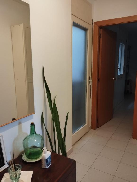 Excellent location 100 m from the beach and services - 4
