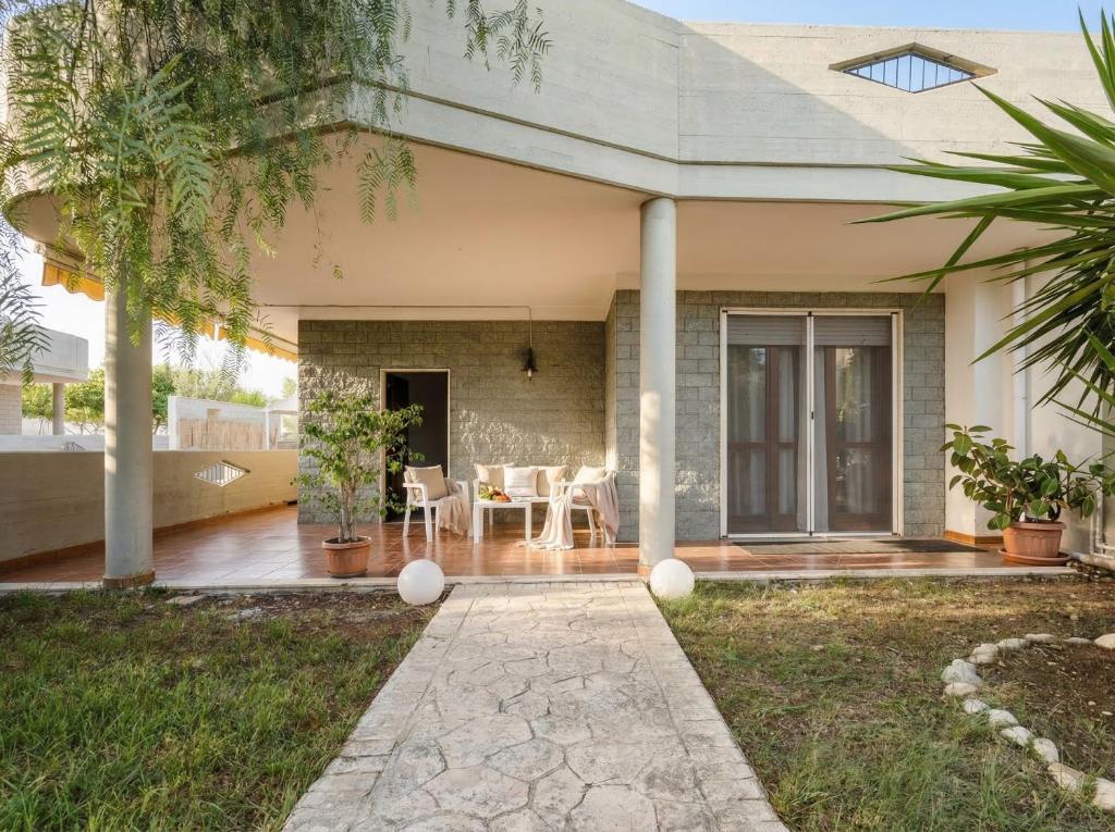 Elisa's - Villa with Garden - 3