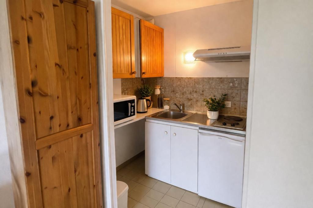 Studio à 2 pas de la mer - 4