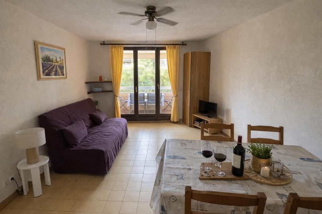 Studio à 2 pas de la mer - 2