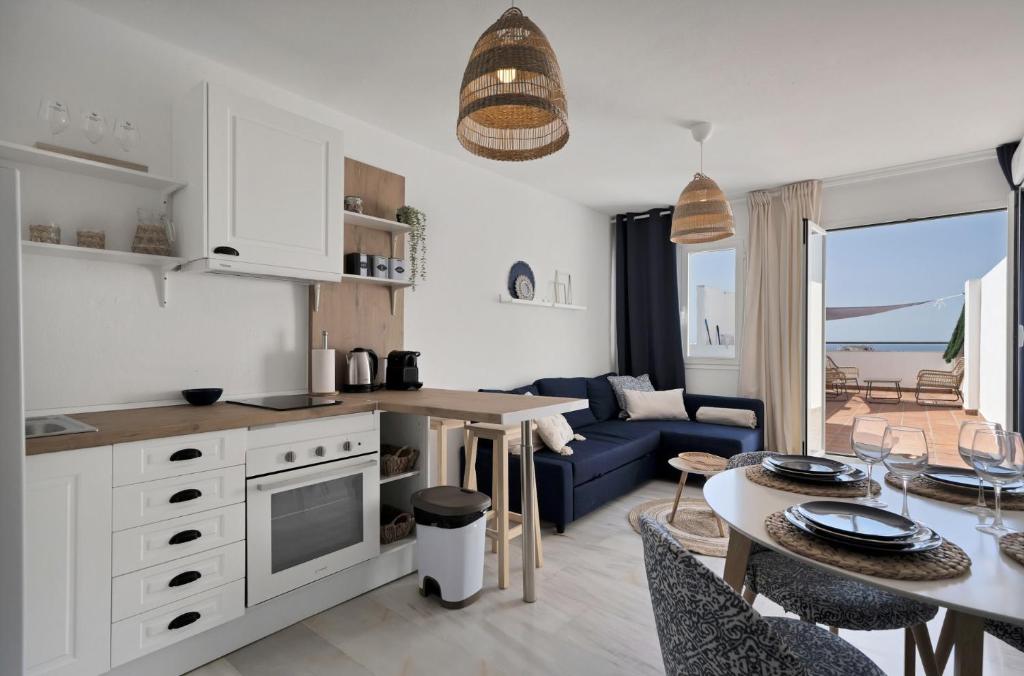 Duplex marinero con vista al mar gimnasio piscina - LAS ABEJERAS 615 - 1