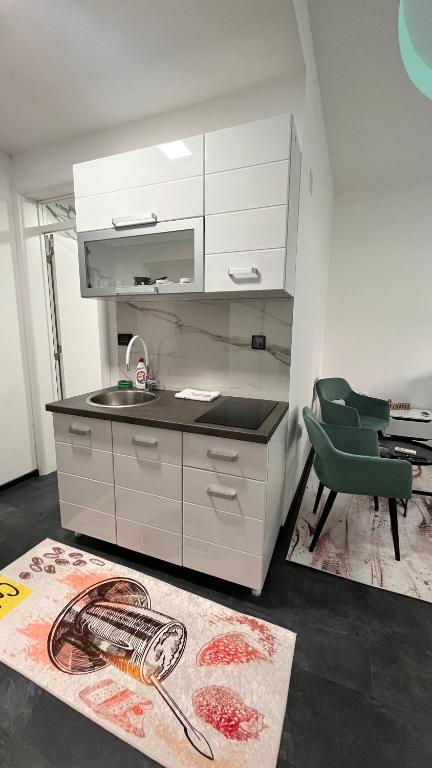 Apartman Mysteri - 4