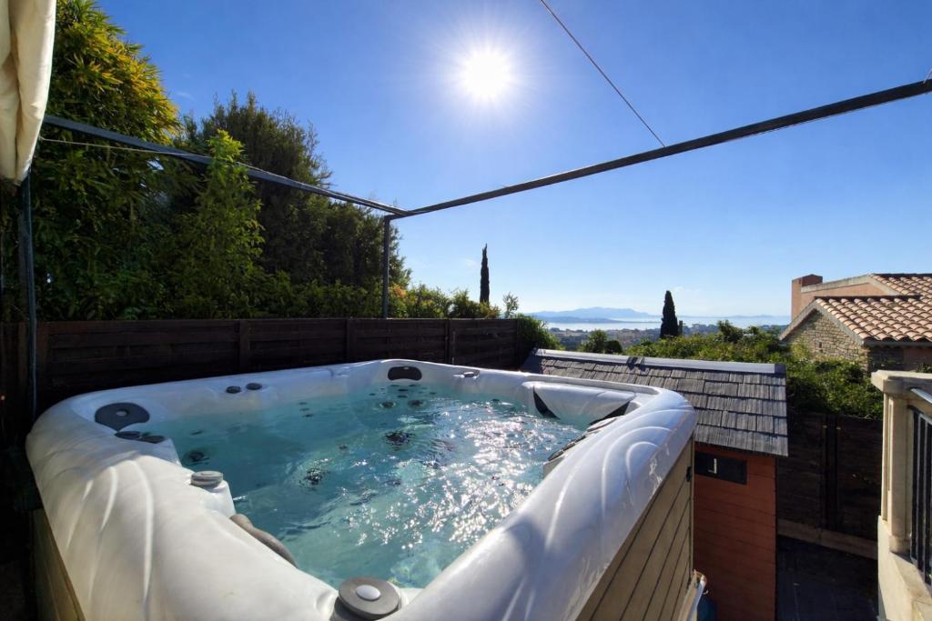 Maison, rooftop vue mer imprenable avec jacuzzi - 3