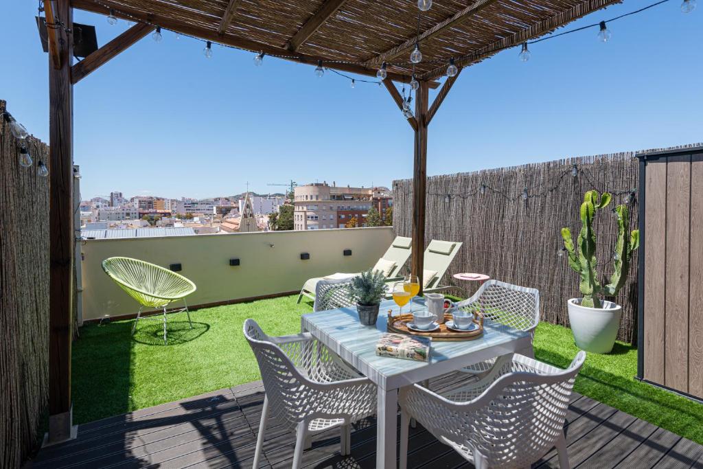 Rosaleda II & private terrace by ELE Apartments - 3