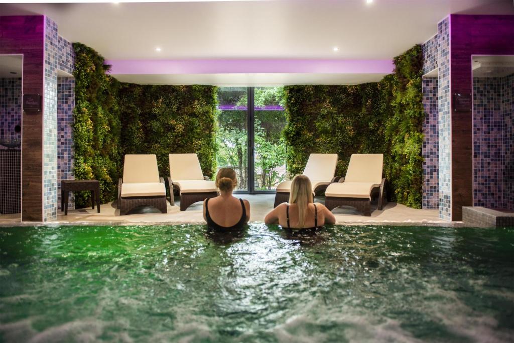 Ringwood Hall Hotel & Spa photo 8