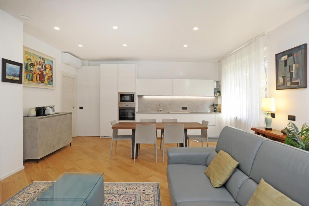 Spacious and cozy flat with two bathrooms - 1