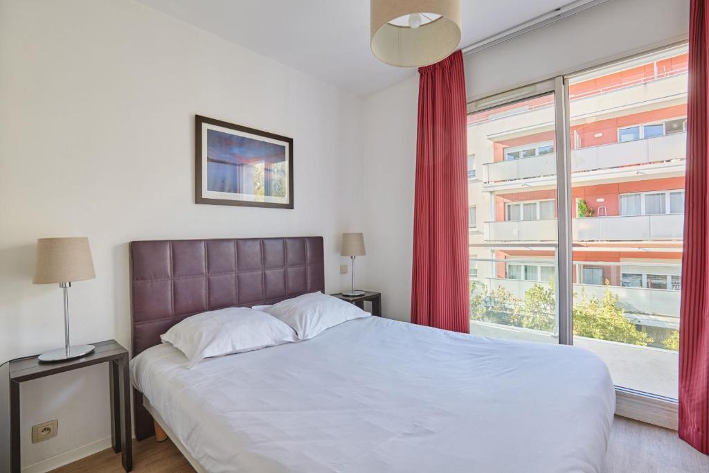 Appart'hôtel Odalys City - Antibes Olympe - 2
