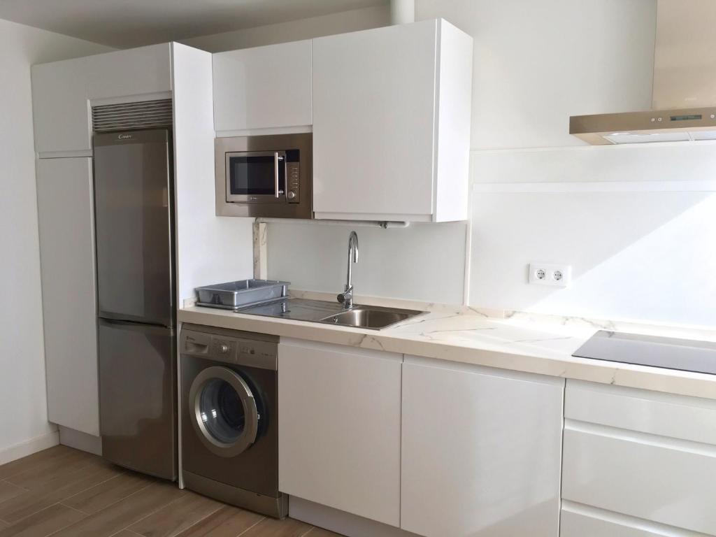 Apartamento Ecuador Cadiz a un minuto andando de la playa y a seis del casco antiguo - 4