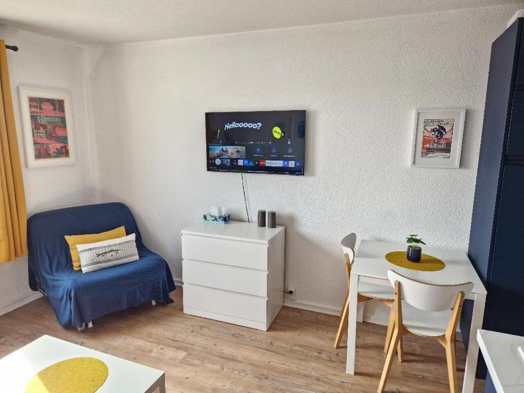 Agréable Studio CALAIS PLAGE Bord de Mer, Parking - 2
