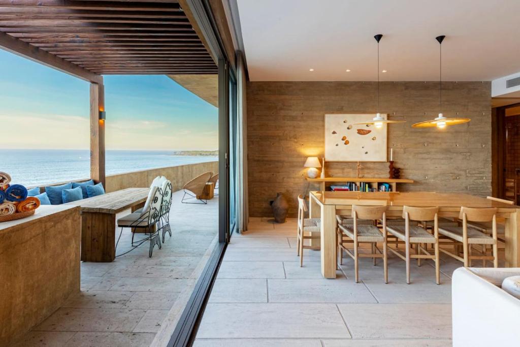 Cabo Escape w Infinity Pool - 5