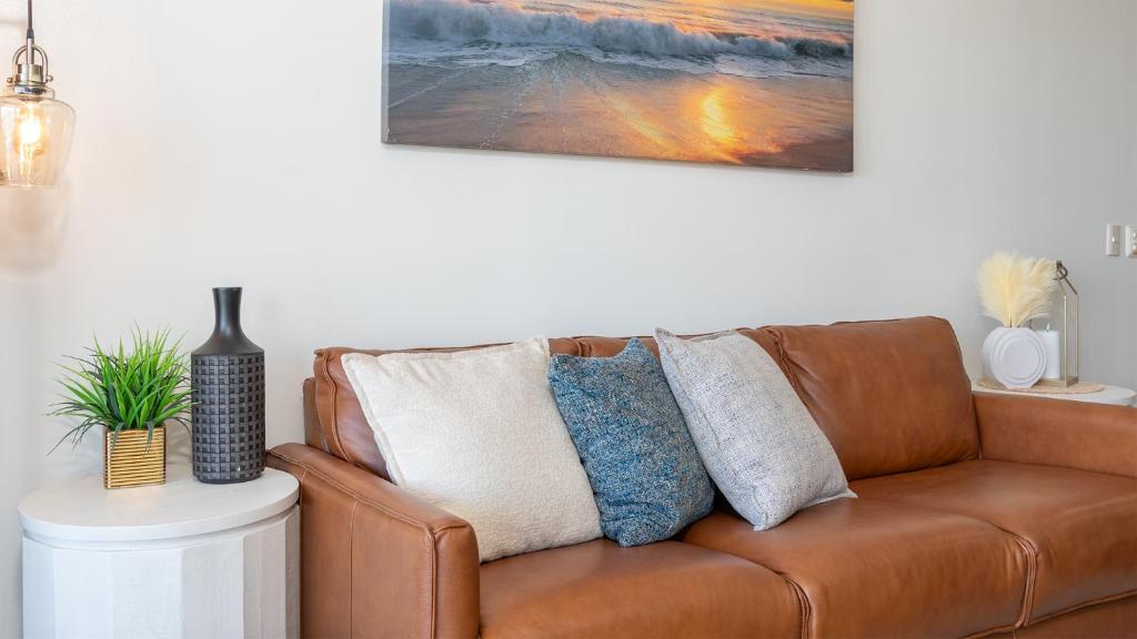 Cristal 803 2 BR 2 BA condo @ Las Palomas Phase 1 - 3