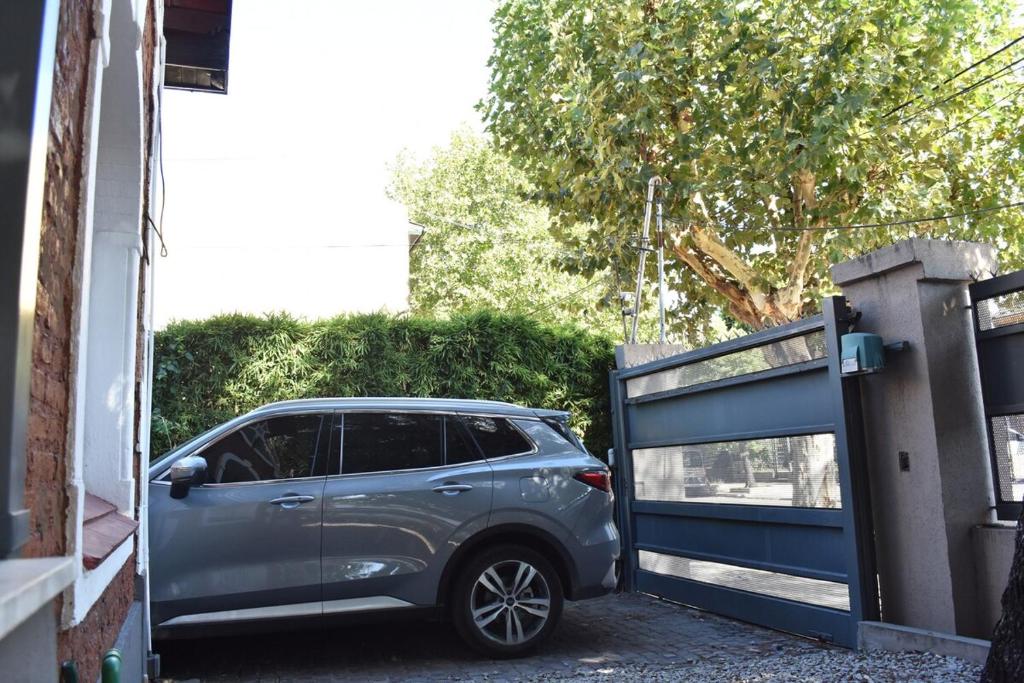 Casa quinta con pileta y parque - 2