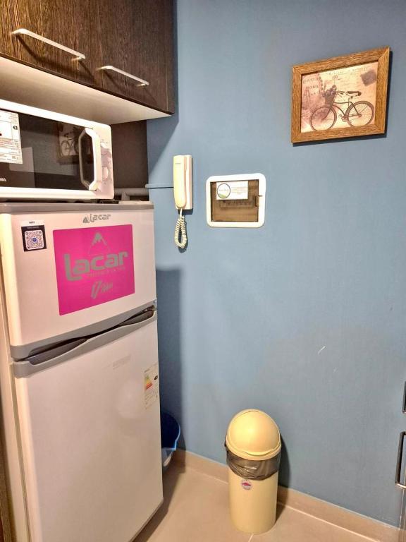 Rent for Days III - Mono Plaza - 2