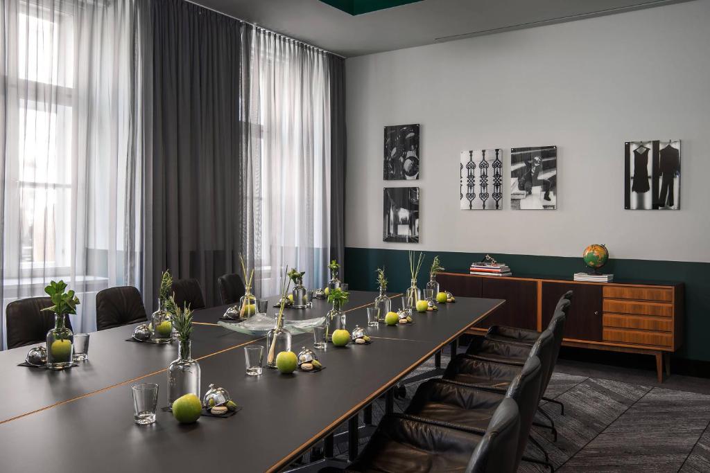 Meeting room / ballrooms