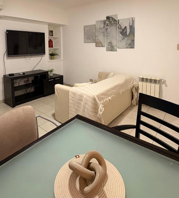 3 amb zona Paseo Aldrey - Rawson 1500 - 3