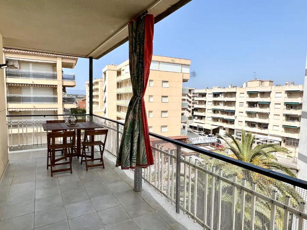 Confortable apartamento en La Pineda - 4