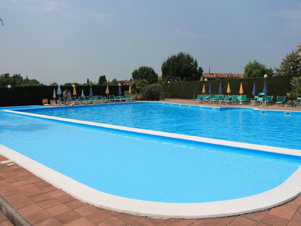Charming Apartment with Pool near Lazise Ideal for Families - 2