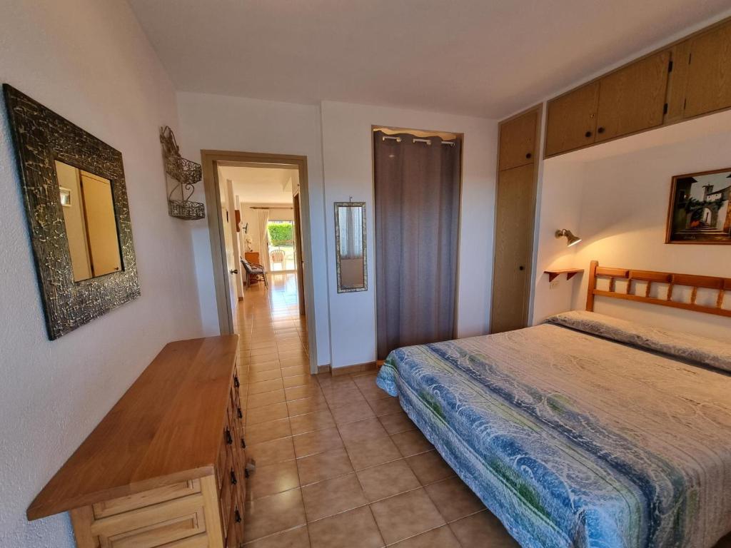 Apartamento a 400m de la playa con piscina comunitaria - HISP-236-113 - 4