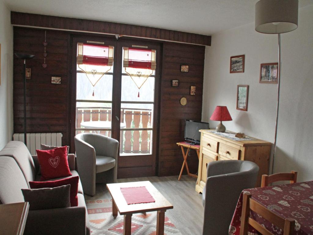 Apartment with parking for 6 people - 2