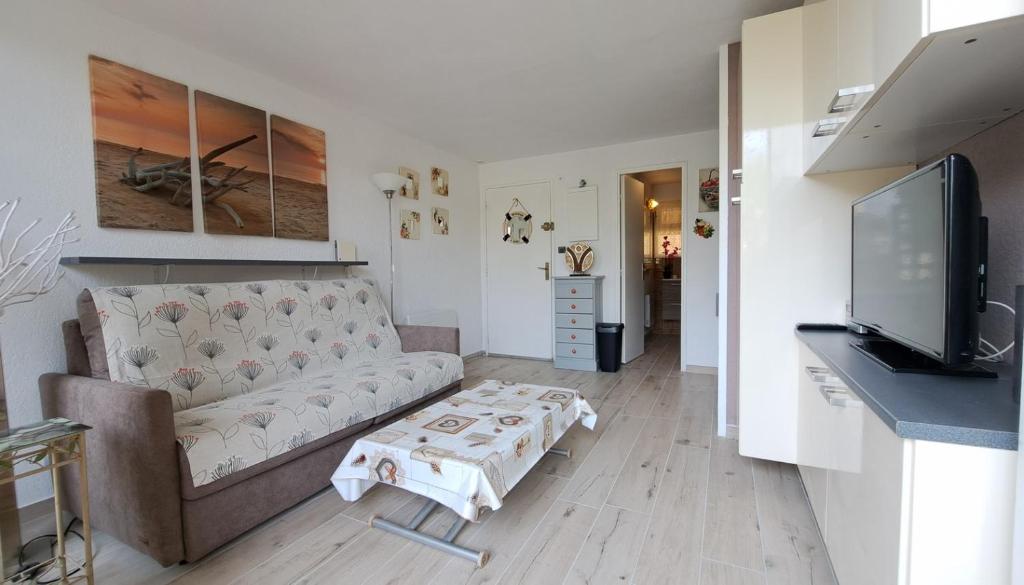 Studio à 50 m de la plage et du sentier littoral - 1