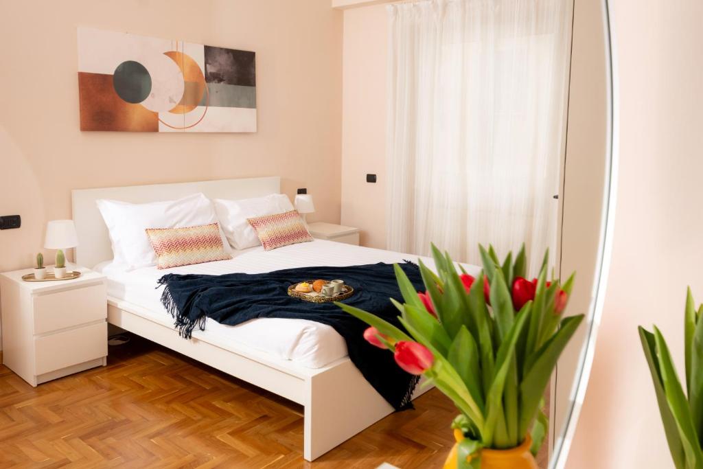 Stylish Vatican Apartment -Walk to St Peter & Foro Italico - ASHOUSE Collection - 3