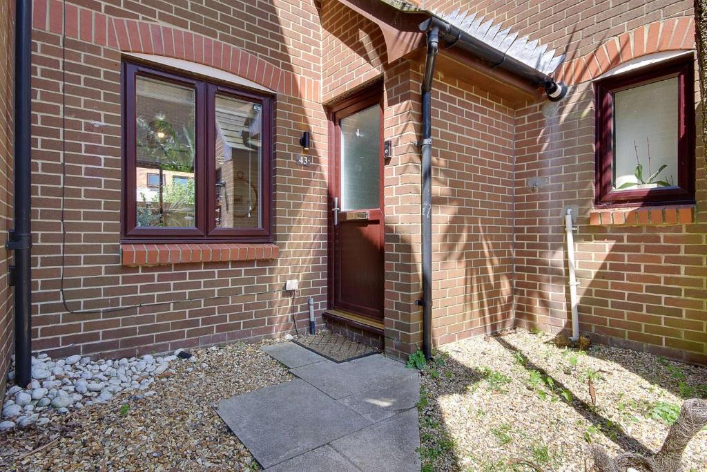 The Nook - Cosy coastal retreat near Sandbanks photo 8