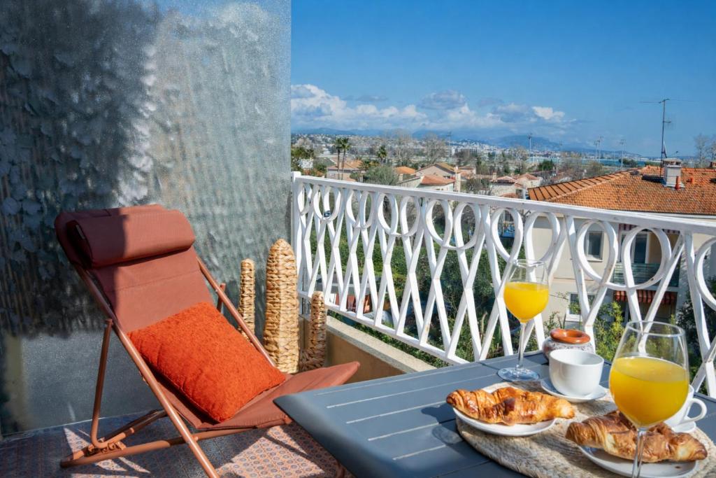 Studio Vue Mer - Terrasse Privée - Piscine - Entre Nice et Cannes - 2