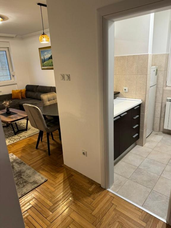 Apartman Zira 2 - 2